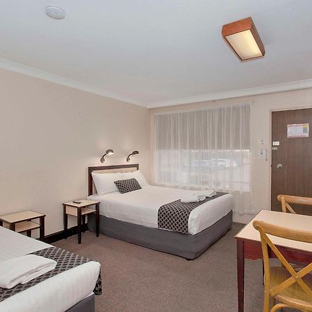 Econo Lodge Savannah Park Tamworth Extérieur photo